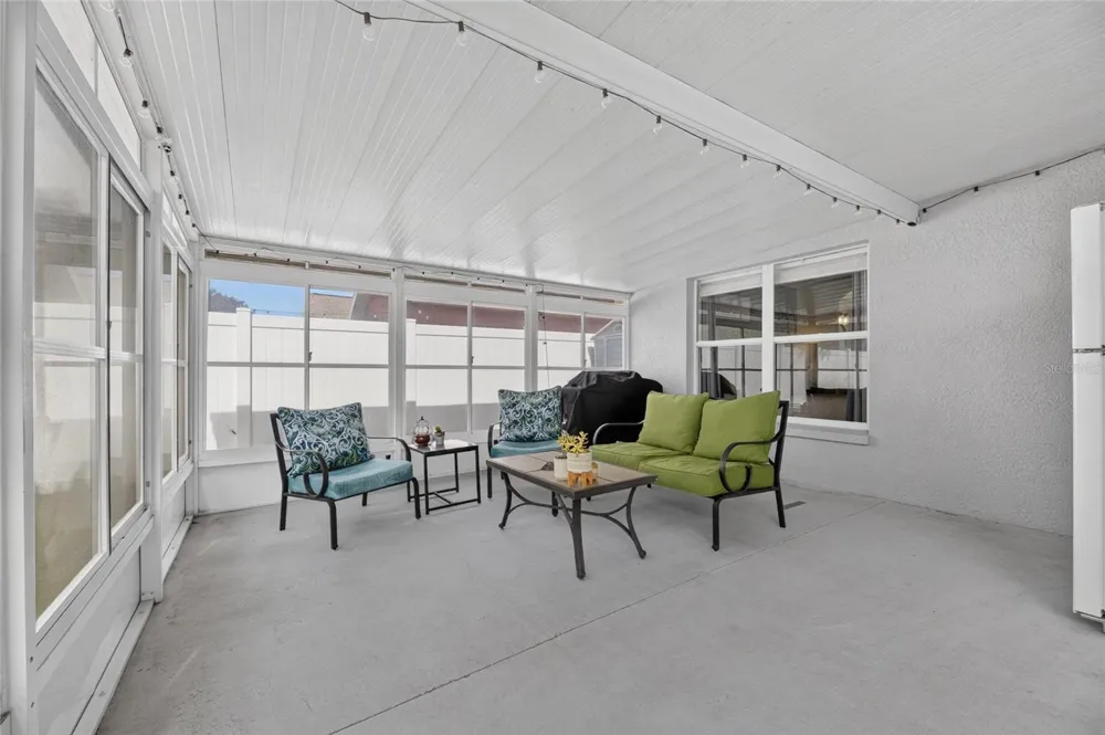 7629 DEVONBRIDGE GARDEN WAY Apollo Beach, FL 33572