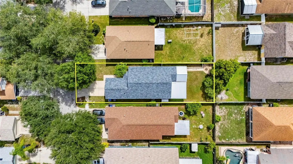 7629 DEVONBRIDGE GARDEN WAY Apollo Beach, FL 33572