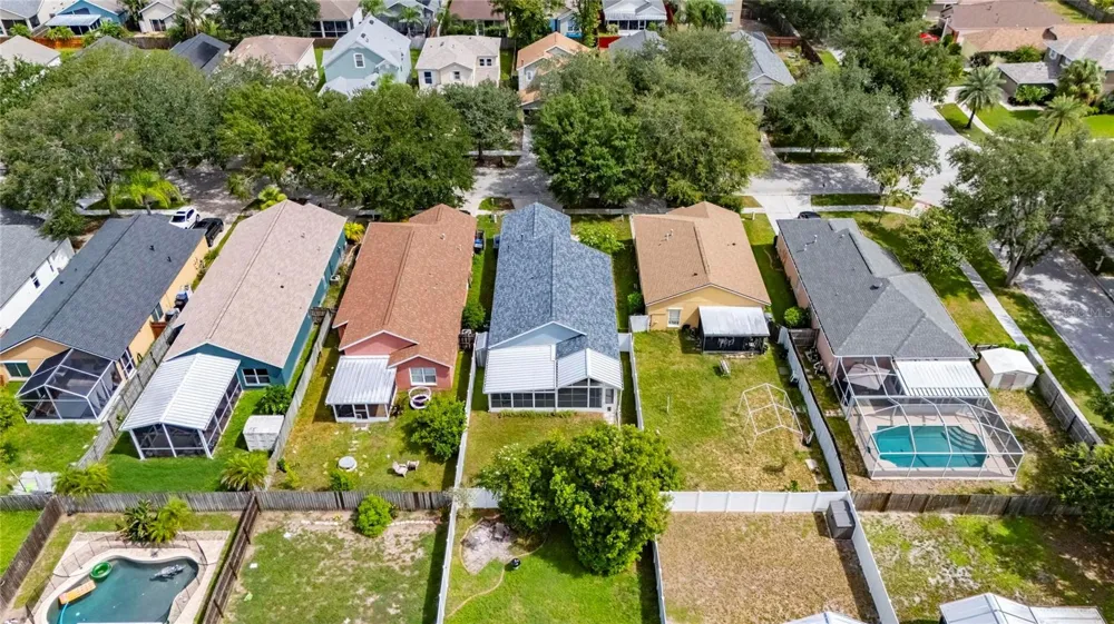 7629 DEVONBRIDGE GARDEN WAY Apollo Beach, FL 33572