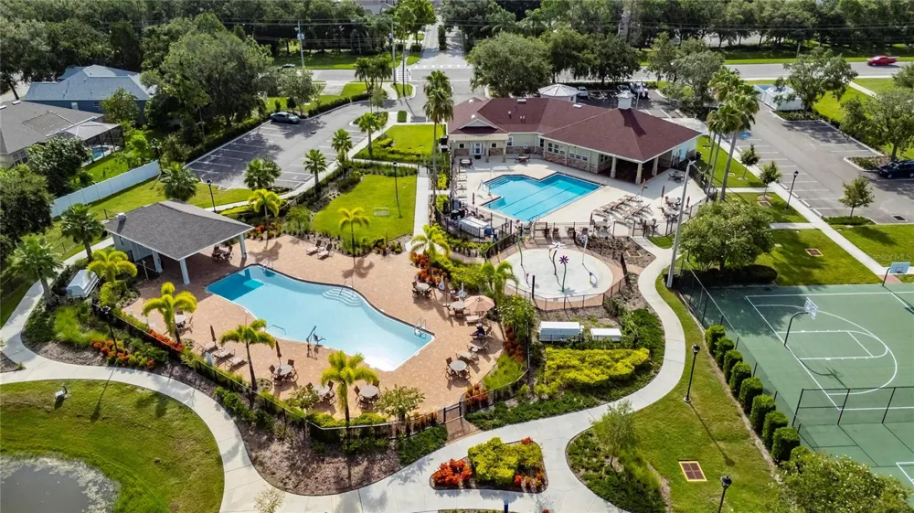 7629 DEVONBRIDGE GARDEN WAY Apollo Beach, FL 33572