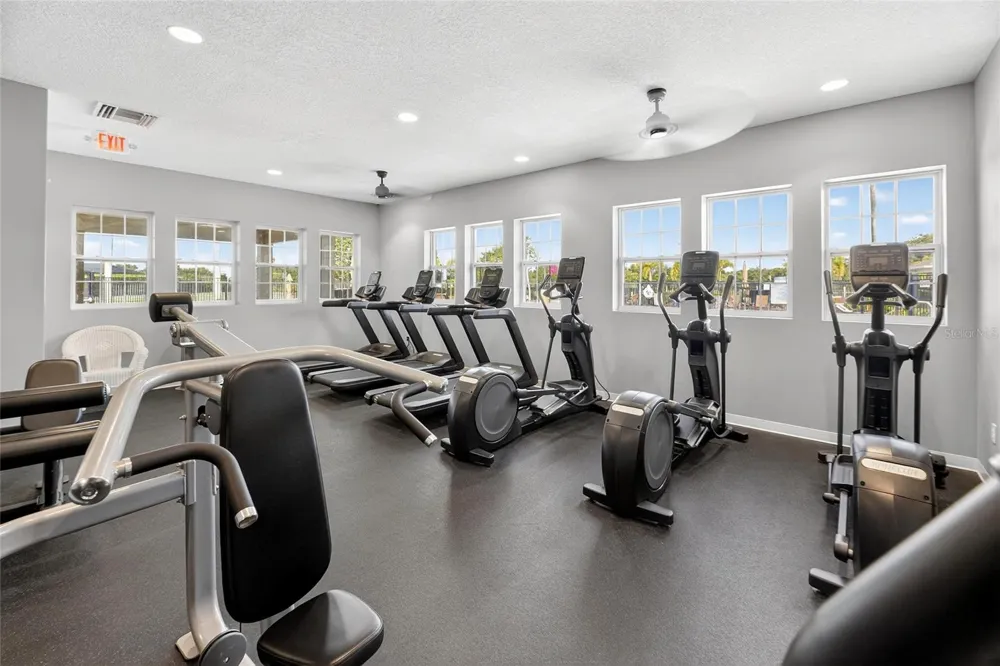 7629 DEVONBRIDGE GARDEN WAY Apollo Beach, FL 33572