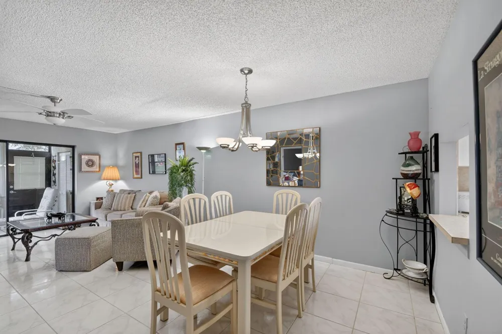 145 Lake Nancy Lane #128 West Palm Beach, FL 33411