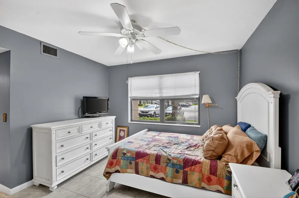 145 Lake Nancy Lane #128 West Palm Beach, FL 33411