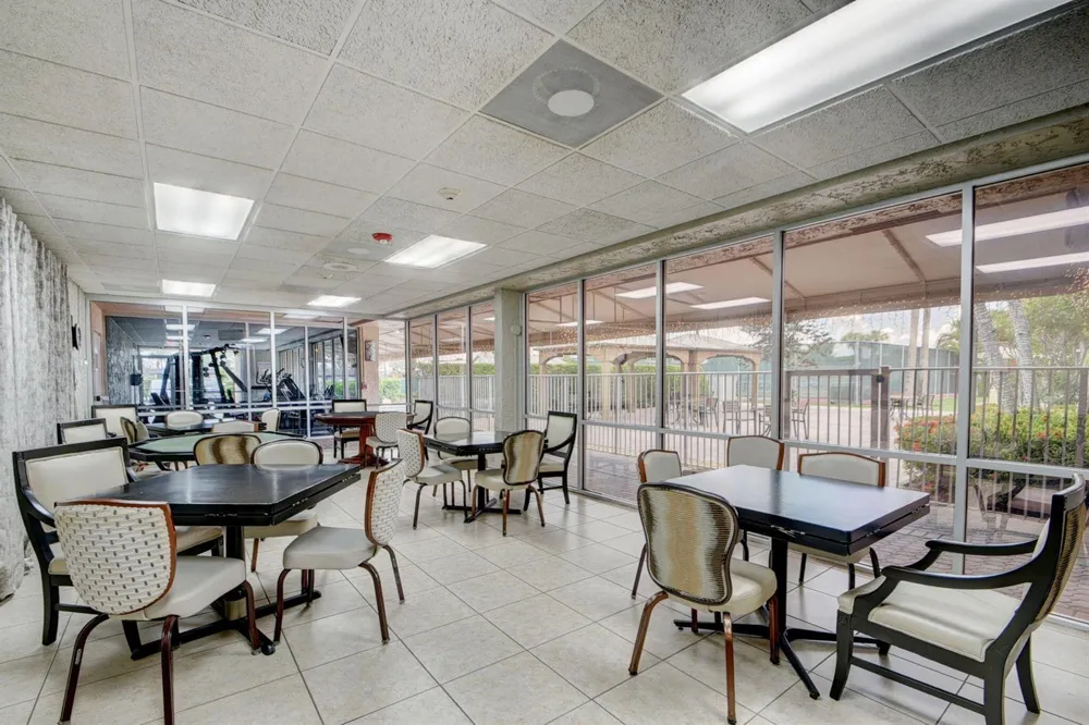 145 Lake Nancy Lane #128 West Palm Beach, FL 33411