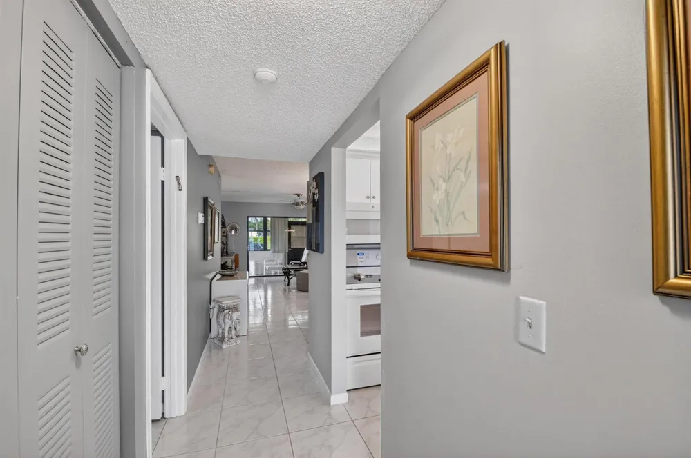 145 Lake Nancy Lane #128 West Palm Beach, FL 33411