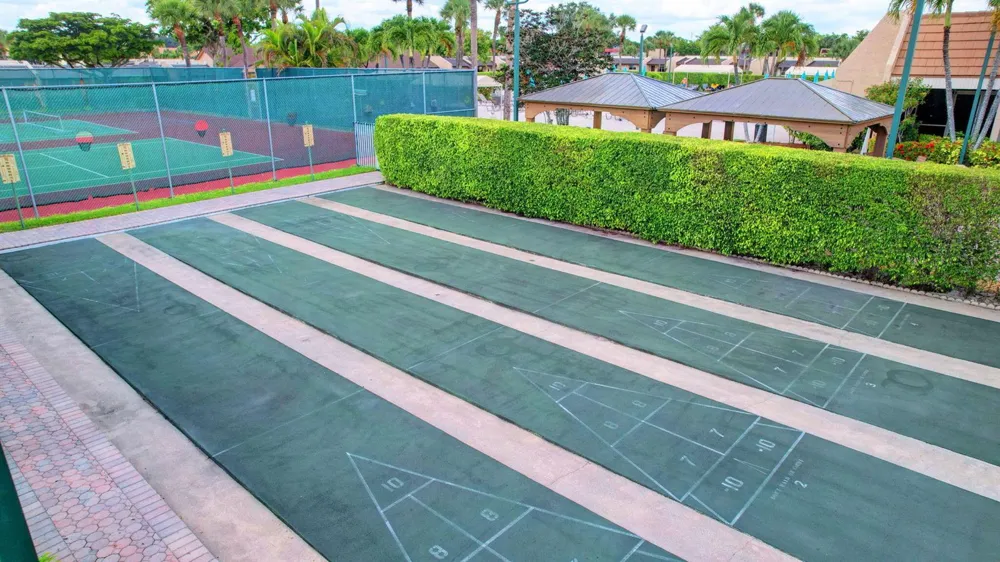 145 Lake Nancy Lane #128 West Palm Beach, FL 33411