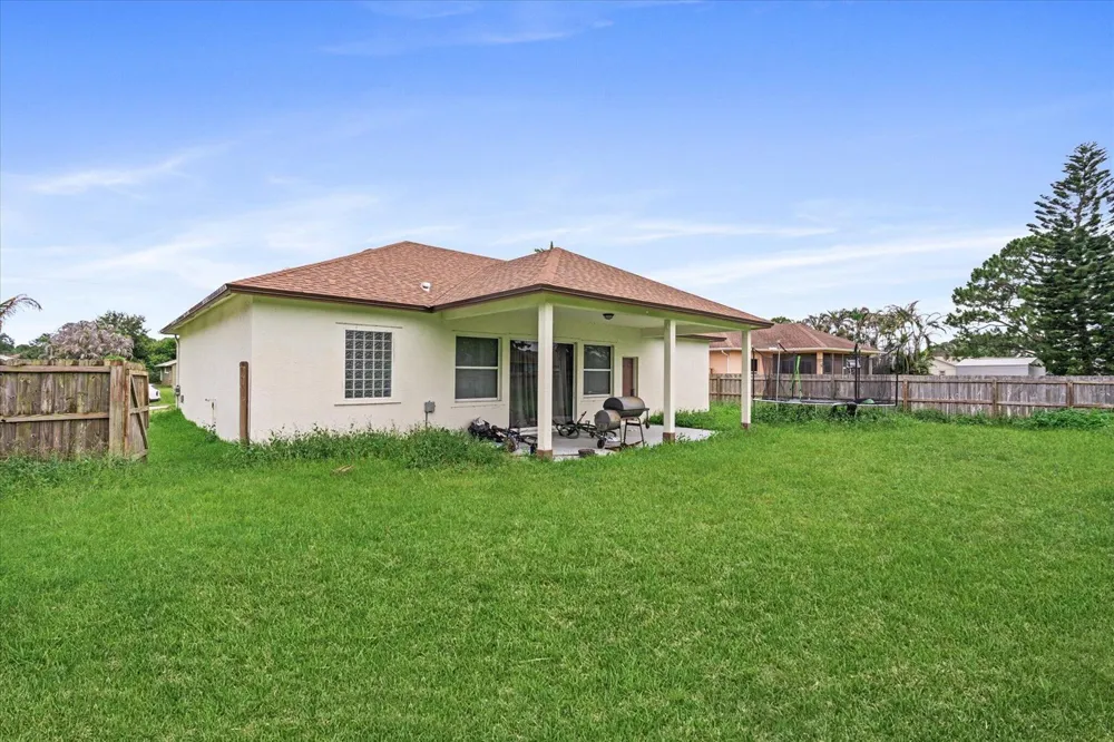 849 SW Nichols Terrace Port St. Lucie, FL 34953