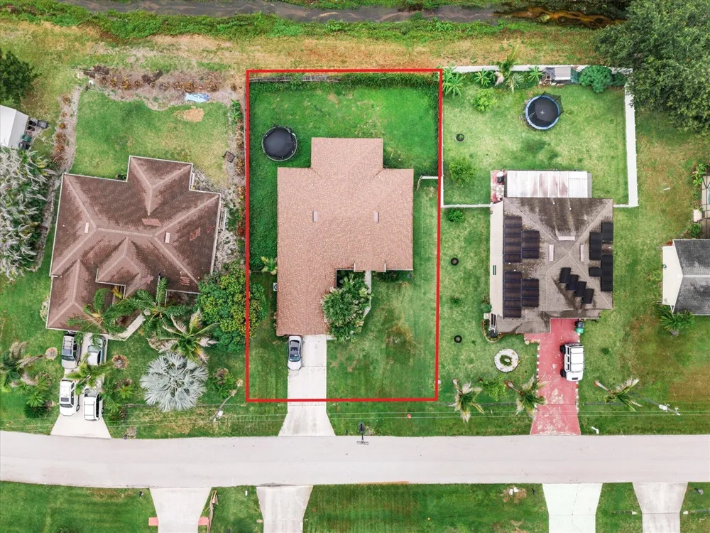 849 SW Nichols Terrace Port St. Lucie, FL 34953