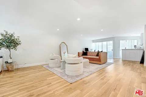 339 Oakhurst Drive