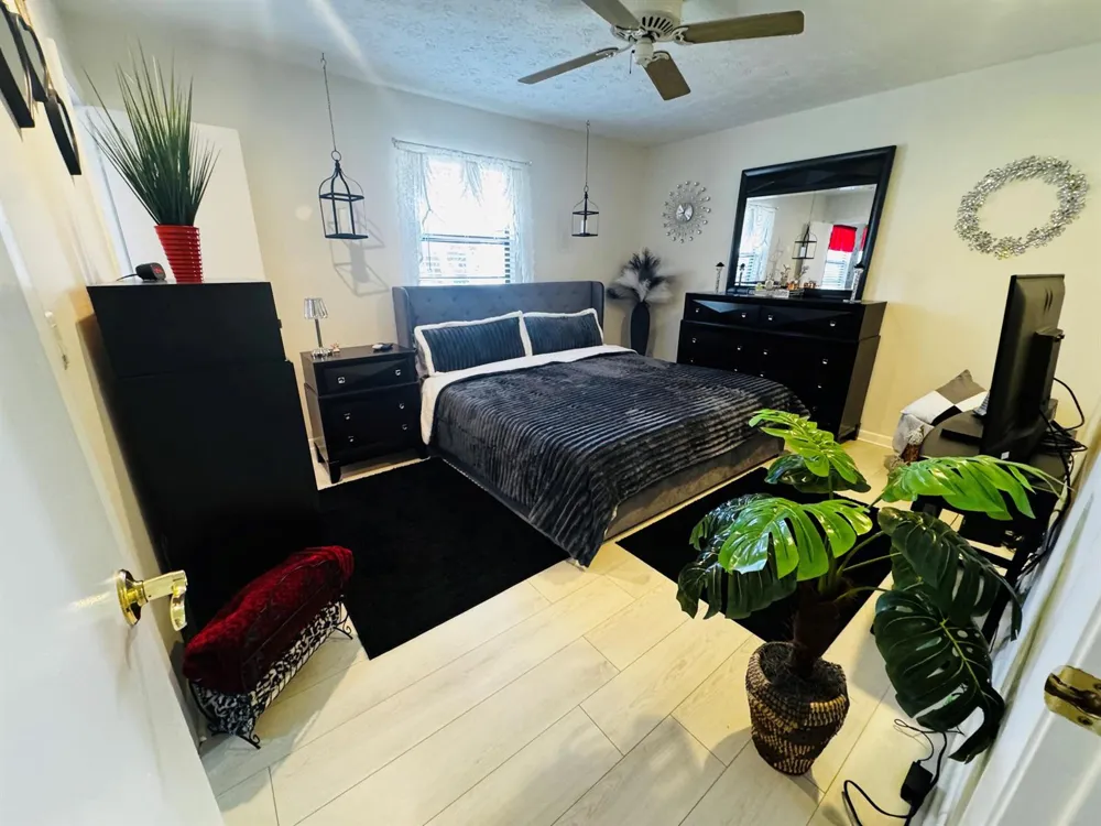 1918 SE Monroe Street Stuart, FL 34997