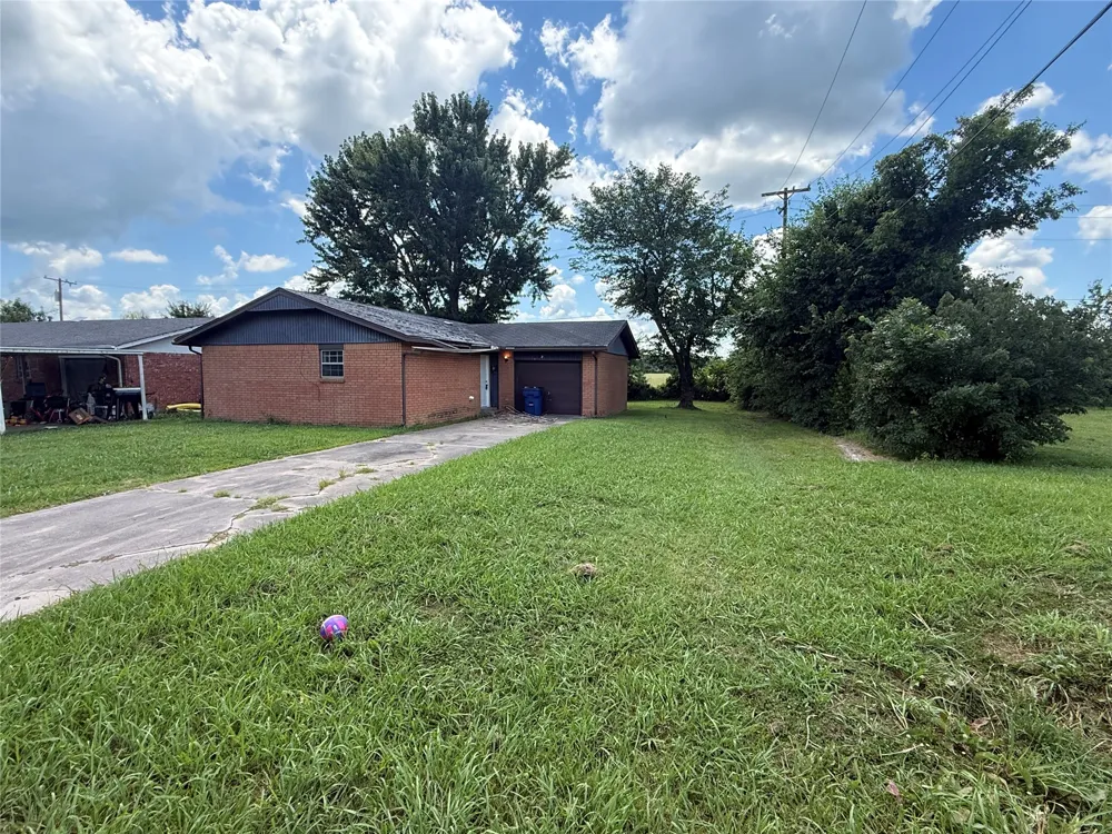 Address Not Shown Hominy, OK 74035