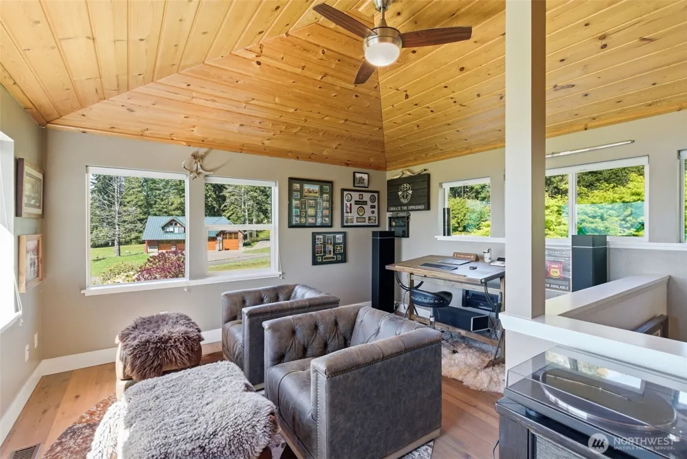 18819 106th Street Ct NW Gig Harbor, WA 98329