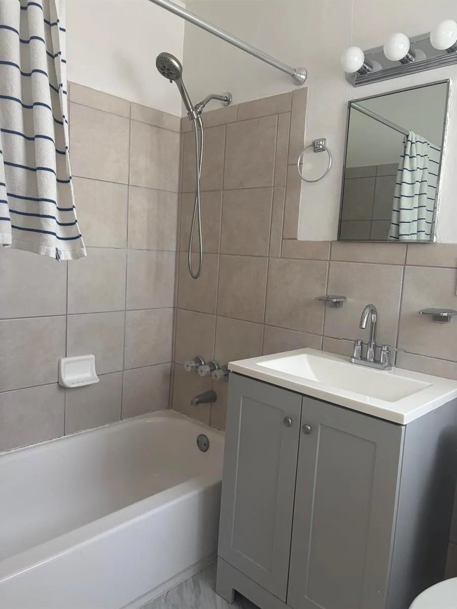 1531 Garfield Street #1 Hollywood, FL 33020