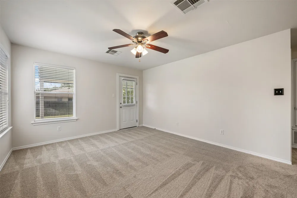 311 Phillips Street Hutto, TX 78634