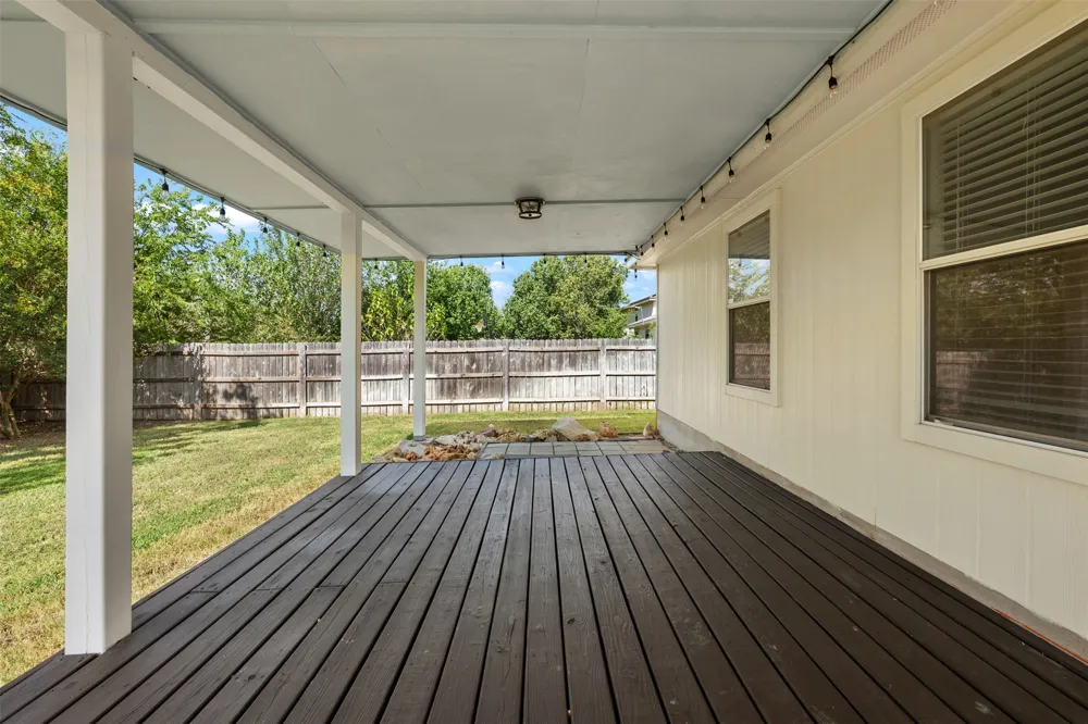 311 Phillips Street Hutto, TX 78634