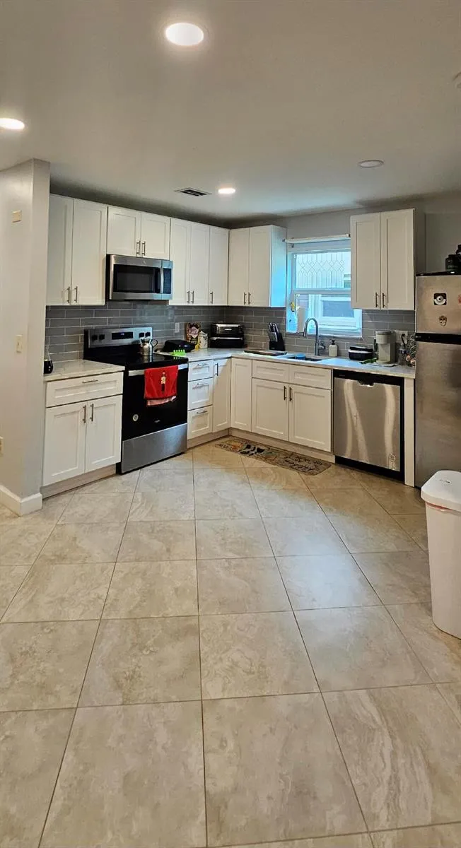22390 SW 57th Circle E #22390 Boca Raton, FL 33428