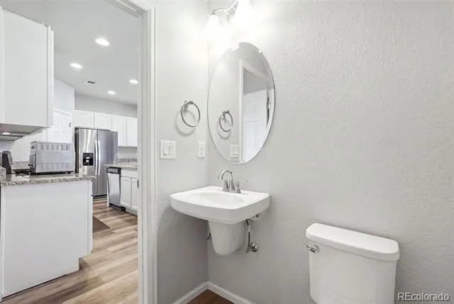 16291 Bolling Drive Denver, CO 80239
