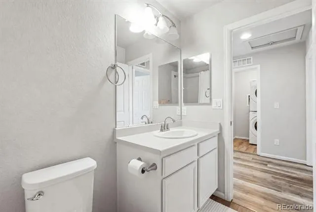 16291 Bolling Drive Denver, CO 80239