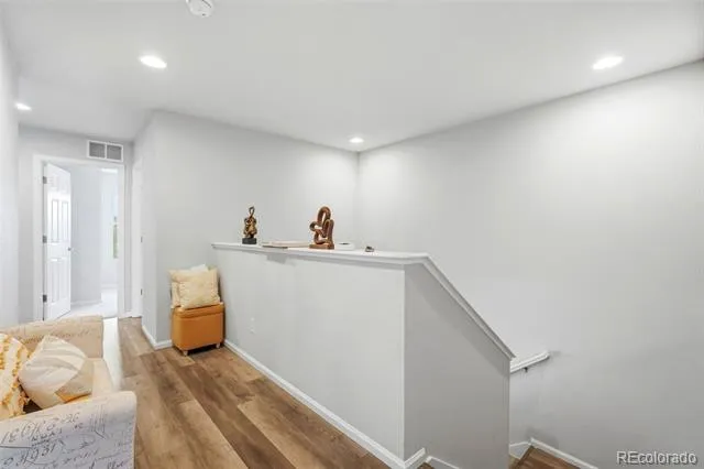 16291 Bolling Drive Denver, CO 80239