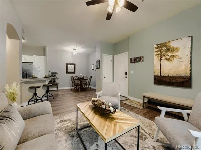 1672 W Canal Circle #415 Littleton, CO 80120