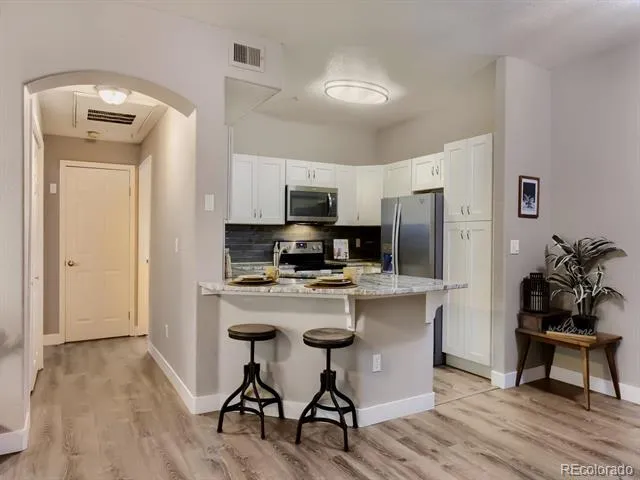 1672 W Canal Circle #415 Littleton, CO 80120