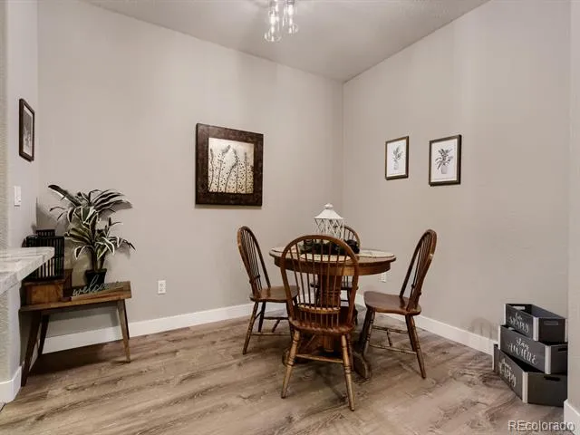 1672 W Canal Circle #415 Littleton, CO 80120