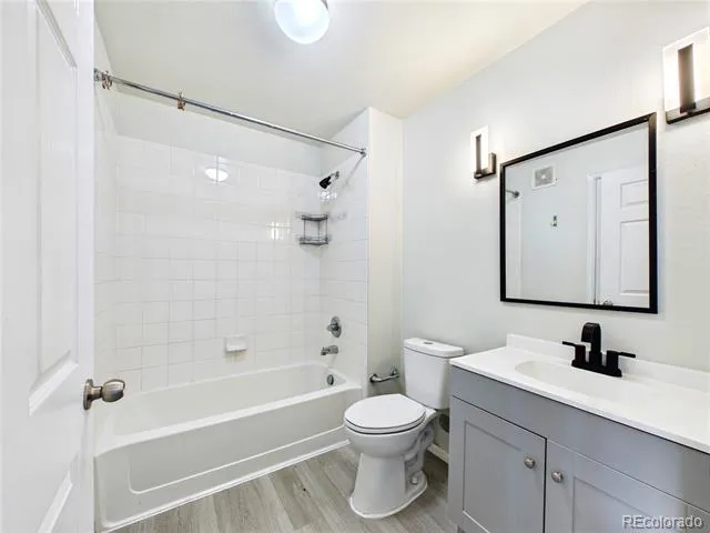 3890 S Dayton Street #107 Aurora, CO 80014