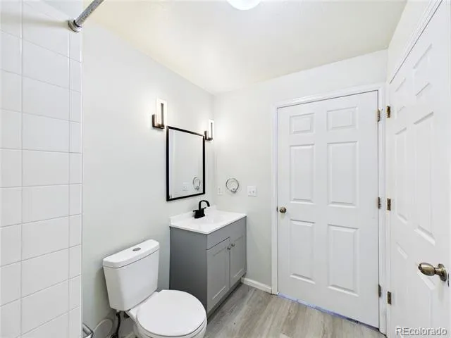 3890 S Dayton Street #107 Aurora, CO 80014