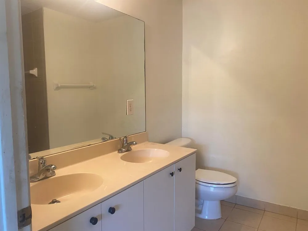 8214 Prestige Commons Drive #8214 Tamarac, FL 33321