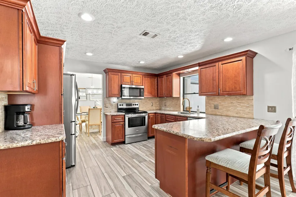 2526 SE Victory Avenue Port St. Lucie, FL 34952