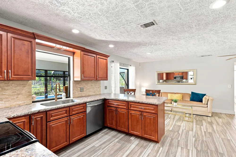 2526 SE Victory Avenue Port St. Lucie, FL 34952