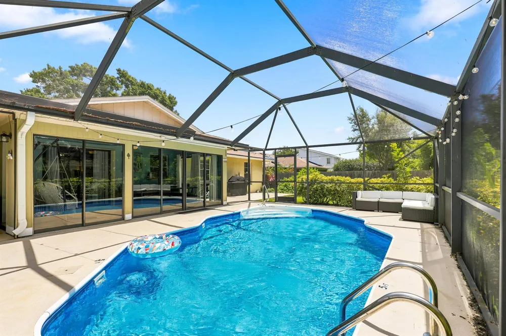 2526 SE Victory Avenue Port St. Lucie, FL 34952
