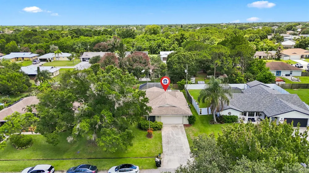 2526 SE Victory Avenue Port St. Lucie, FL 34952