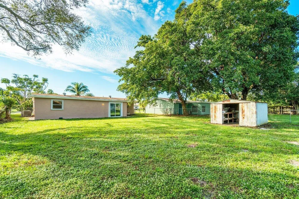 4271 Empress Street Palm Beach Gardens, FL 33410