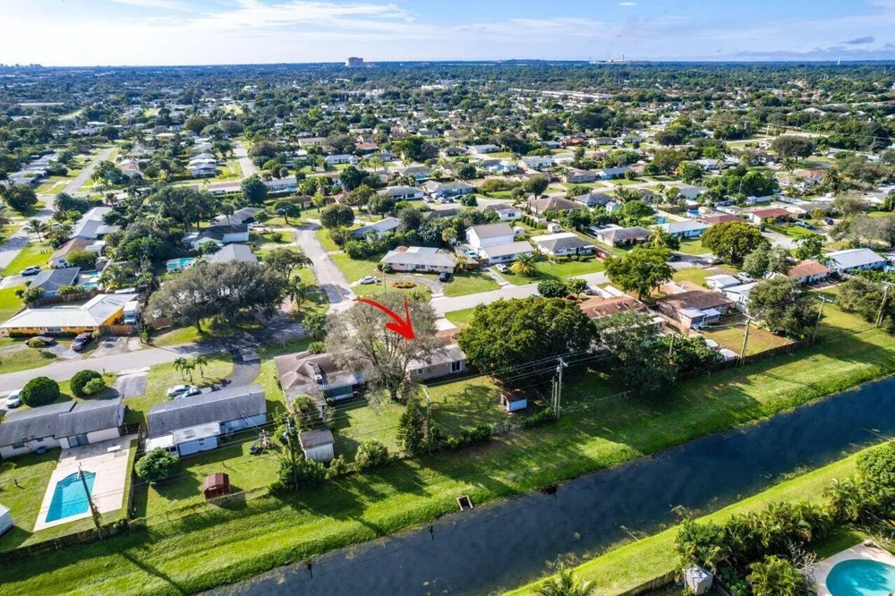 4271 Empress Street Palm Beach Gardens, FL 33410