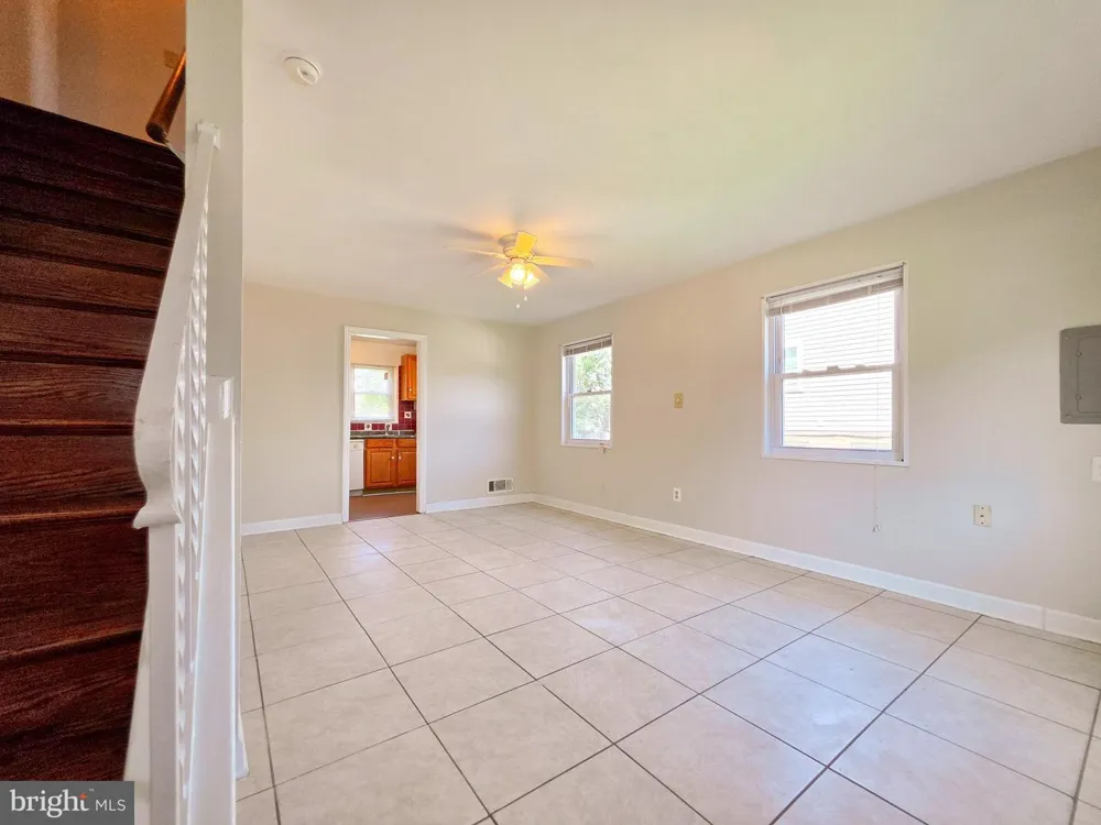 5818 FIFER DRIVE Alexandria, VA 22303