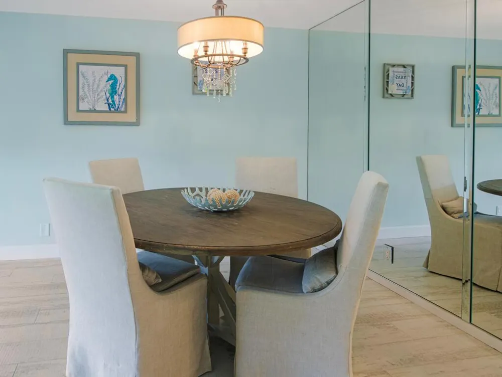 5560 TAMBERLANE CIRCLE #324 Palm Beach Gardens, FL 33418