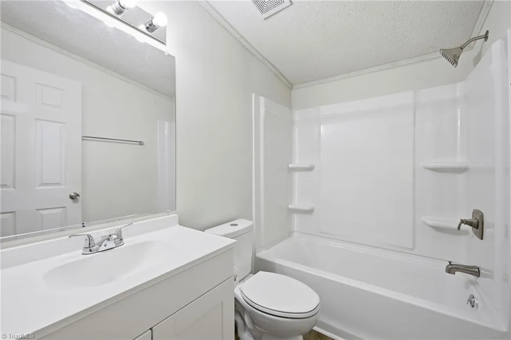 1402 Good Hope Drive Walnut Cove, NC 27052