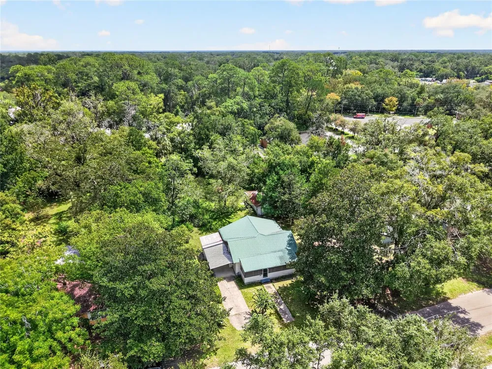 321 NE 11TH STREET Gainesville, FL 32601