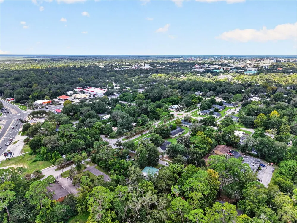 321 NE 11TH STREET Gainesville, FL 32601