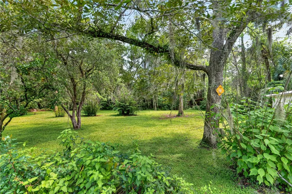 321 NE 11TH STREET Gainesville, FL 32601
