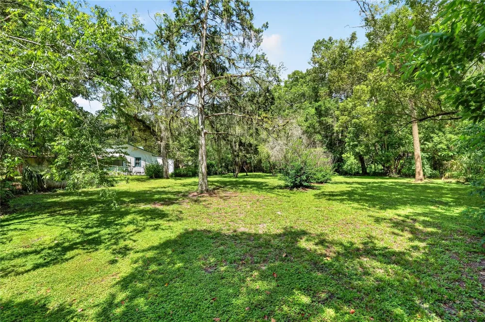 321 NE 11TH STREET Gainesville, FL 32601