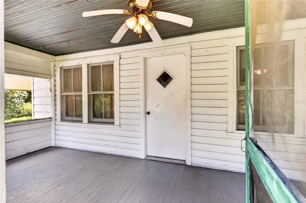 321 NE 11TH STREET Gainesville, FL 32601