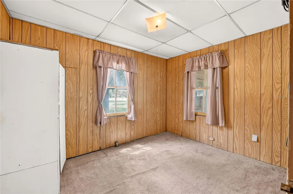 321 NE 11TH STREET Gainesville, FL 32601