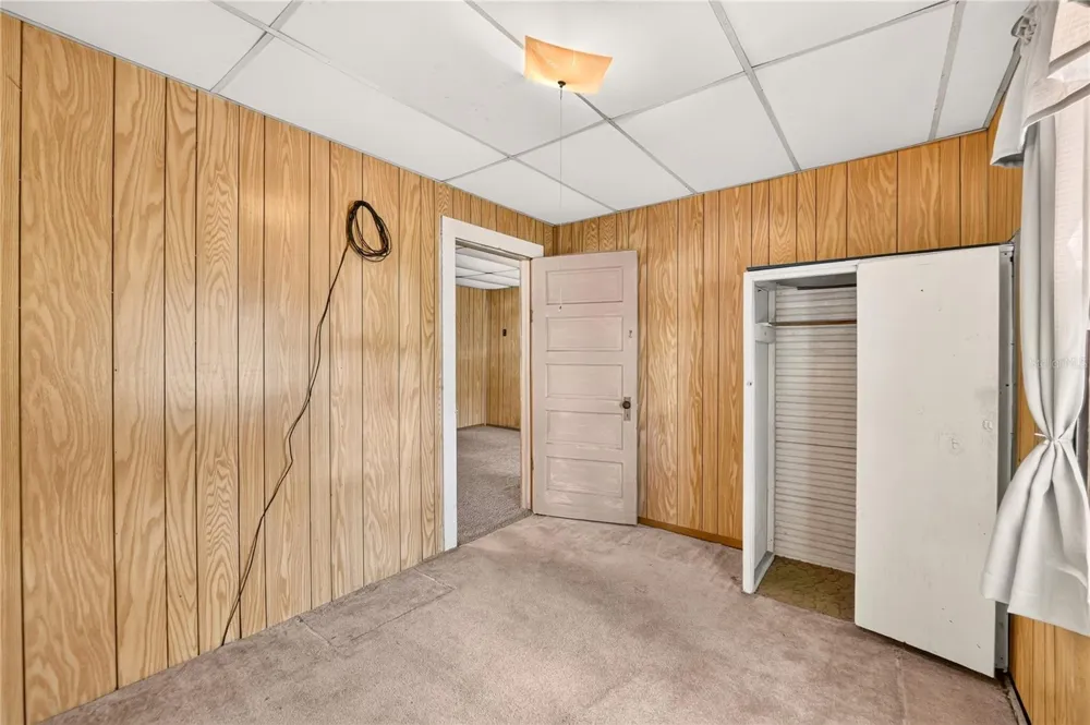 321 NE 11TH STREET Gainesville, FL 32601