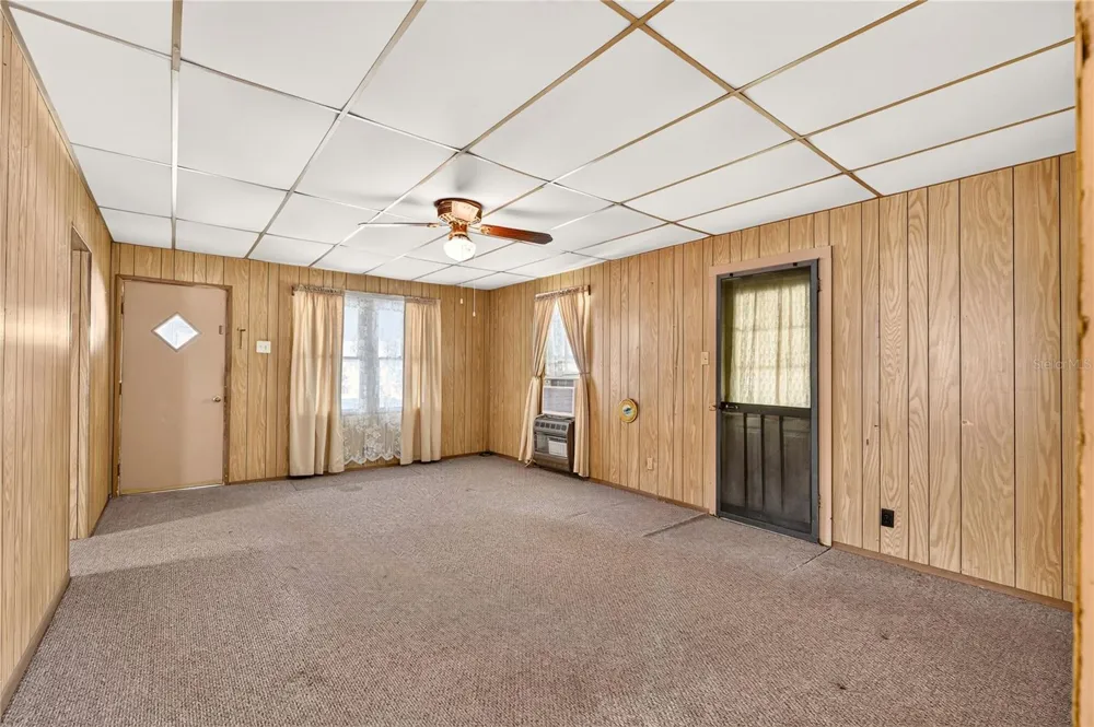 321 NE 11TH STREET Gainesville, FL 32601