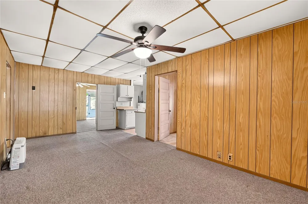 321 NE 11TH STREET Gainesville, FL 32601