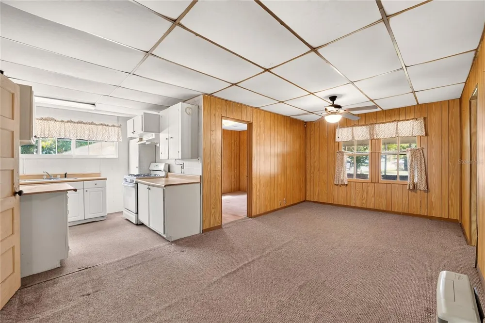 321 NE 11TH STREET Gainesville, FL 32601