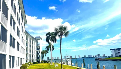 100 PARADISE HARBOUR BOULEVARD #212
