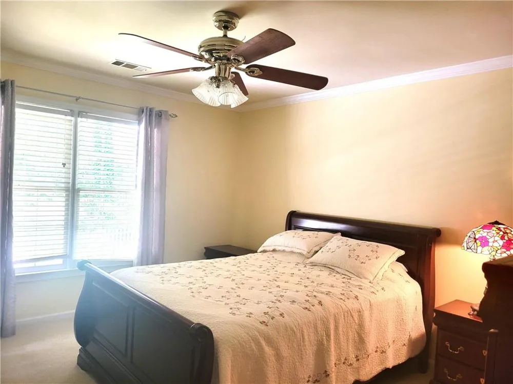 2825 Gleneagles Pointe Alpharetta, GA 30005